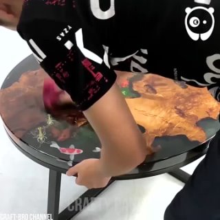 Making a table filled with underwater life
