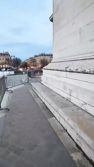 Прогулка по Парижу