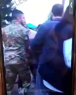 В Башкирии мигранты избили двух бойцов СВО, башкиры терпеть не стали и устроили им вендетту. Как говорят местные, началось всё с того, что ветераны СВО спокойно отдыхали в кафе.
