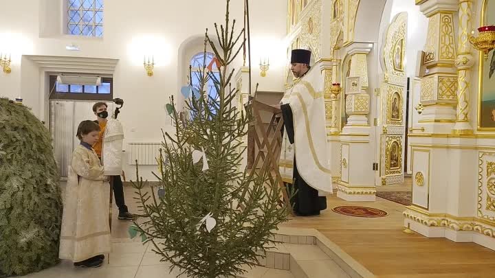 Рождественская служба в Богоявленском соборе.