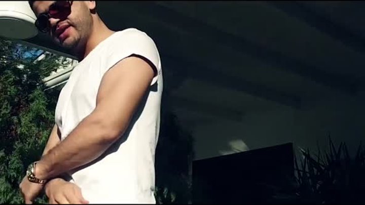 Noizy - The baddest (Official Video HD)