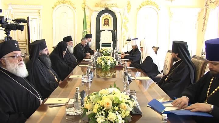 Патриарх Кирилл встретился с делегацией Грузинской Православной Церк ...