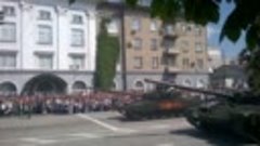 Парад в честь Дня Победы 9 мая 2016 года г.Луганск. Вся техн...