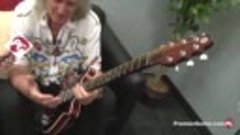 Brian May об особенностях своей гитары Red Special
