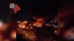 Около 25 грузовиков сгорели в шиномонтаже Москвы