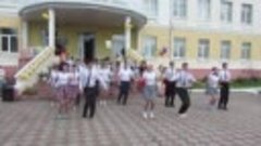 Зажигательный танец 9 класса(Черкасская школа Кромского райо...