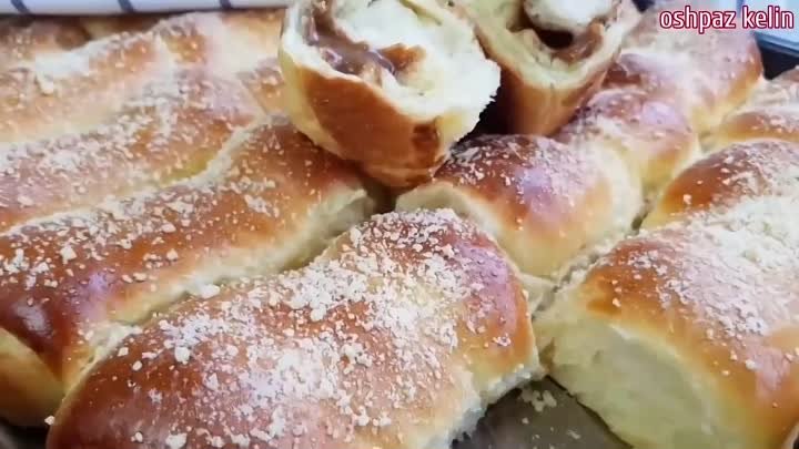 Булочки со сгущёнкой ( рецепт )