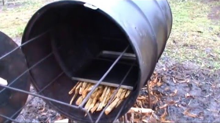 Домашняя коптильня своими руками из бочки Домашняя коптильня своими руками из бочки