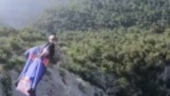 Wingsuit flying