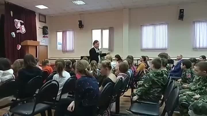 Есть только миг - Михаил Михайлов и дети школы в Подрезково