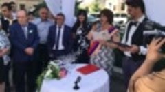 🇦🇲🍸🍸Շնորհավորում ենք... Ռաֆիկ և Բեթի🌸
(Վարում է Եղվարդի...