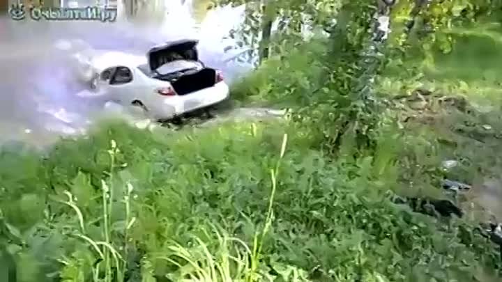 Тойота в болото