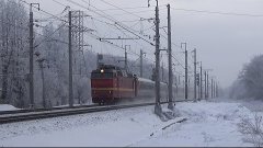 Электровоз ЧС2Т-995 с поездом №250 (Москва - СПб)