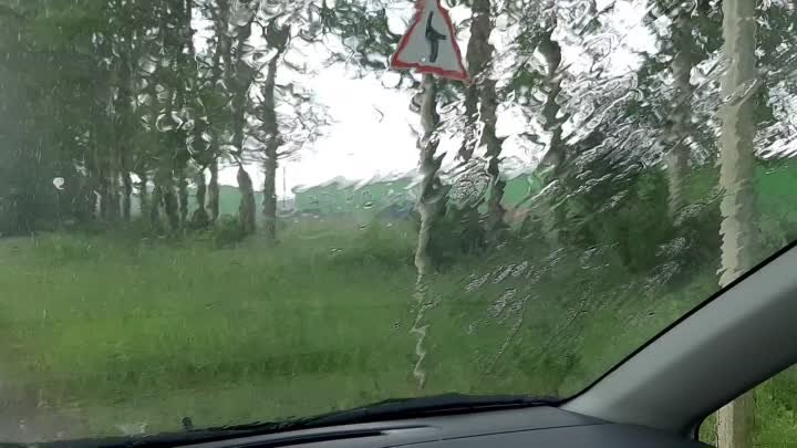 ⚡Ливень с градом!   🌧Прямо сейчас на подъезде к Кашире со стороны О ...