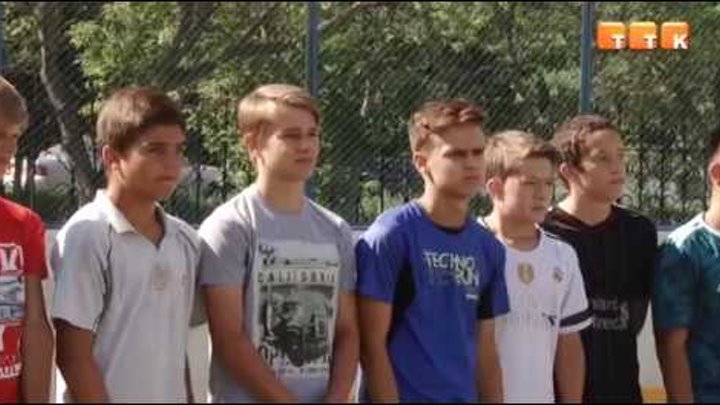 В Темиртау стартовал турнир по футболу