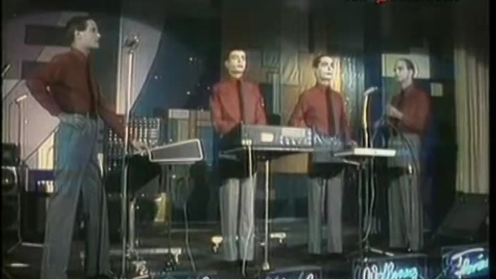 Kraftwerk - The Robots. 1978