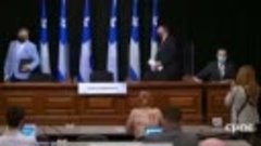 Квебек, Премьер-министр демонстрирует знак &quot;666&quot; перед пресс...