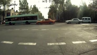 Прогулка по Бишкеку - Bishkek Street Tour (Бишкек, я скучаю) (High)