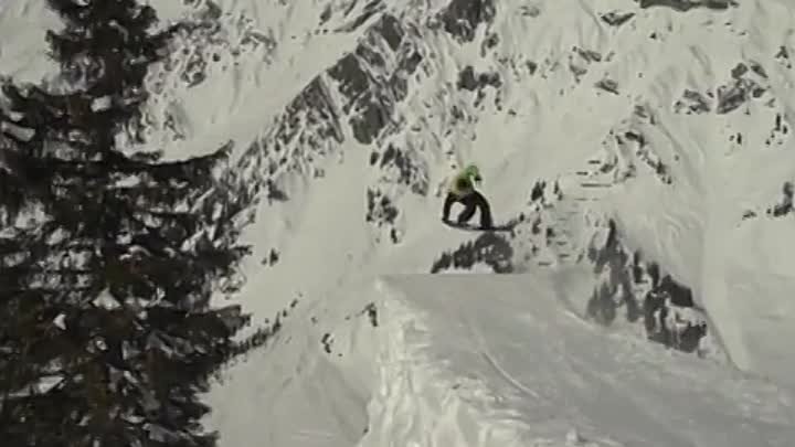 Alive_Kickin_ Movie - Victor De Le Rue_s Part