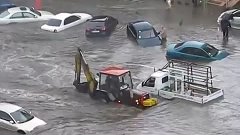 Потоп в Одессе ,плавают машины  Flood in Odessa,Ukraine