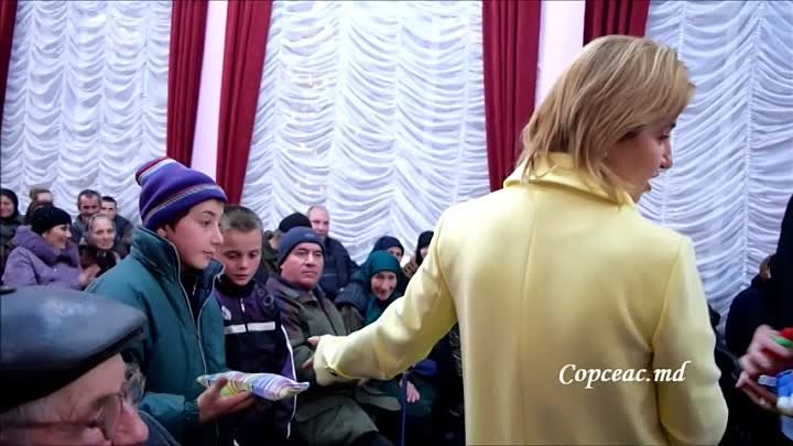 Предновогодний визит башкана Гагаузии Ирины Влах в село Копчак.