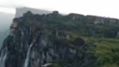 Венесуэла,Анхель - самый высокий водопад в мире,979 метров