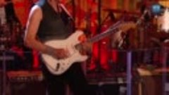 Buddy Guy and Jeff Beck Perform _Let Me Love You_ at In Perf...