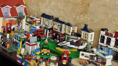 Lego City Tour &amp; Movie Shop minifigures  Police cars . Revie...