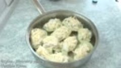 Фаршированный картофель с куриным филе в сметане и сыром