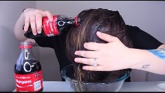 Что будет если вылить на голову 2 литра Coca-Cola???