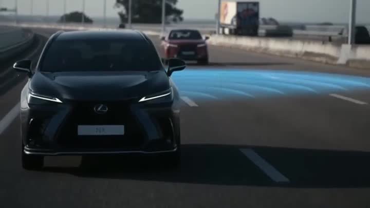 Системы безопасности совершенно нового Lexus NX