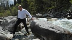 Шок !!! Путин В Кыргызстане И Танцует Под Кара Жорго )))