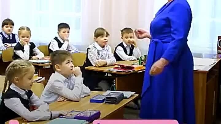 Иностранную учительницу очень удивили российские младшеклассники