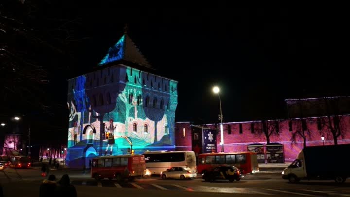 Новогодняя инсталляция на Дмитриевской башне в Нижнем Новгороде