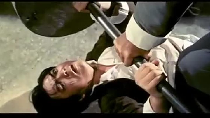 OS  8 CHUTES Do Kung Fu  1973 - Artes marciais (Legendado)