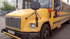 Крутой Американский школьный автобус на улицах города #Харьк...