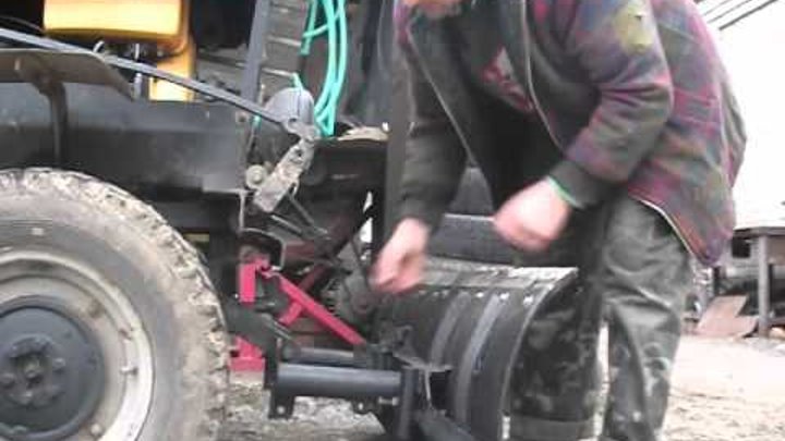 Отвал на самодельный трактор переломку Отвал на самодельный трактор переломку