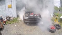 MASSIVE MADD BURNOUTS!! S10 AND RANGER BLOW TIRE!!