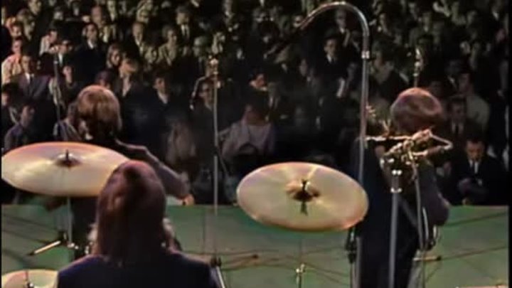 The Beatles - Nowhere Man live 1966