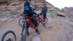 DON-T LOOK DOWN - Mountain Biking Portal Trail - Moab- Utah