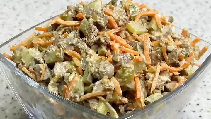 Вкусный салат из четырех ингредиентов