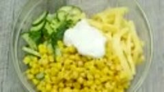 Три самых быстрых и вкусных салата с кукурузой ( рецепты )
