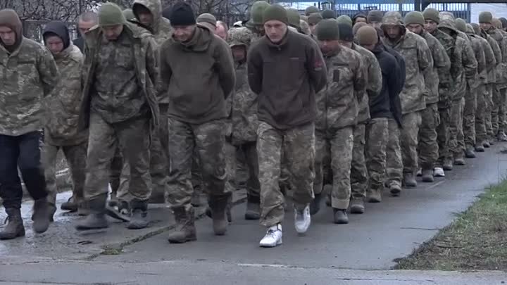 Военнопленные на украине российские солдаты фото Военнопленные на украине российские солдаты фото