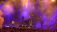 2CELLOS - Back in Black [Live at Arena di Verona]