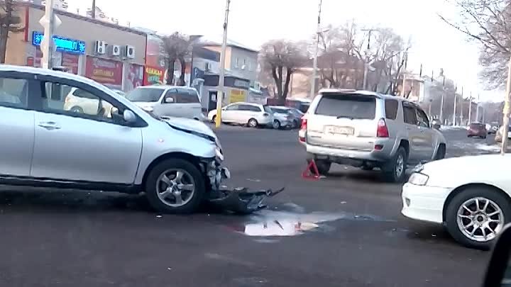 Советская - Чичерина дтп уссурийск 04.01.2017