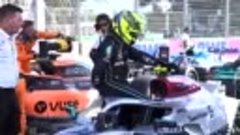 Льюис Хэмилтон испытывает боли в спине после Гран-При Азерба...