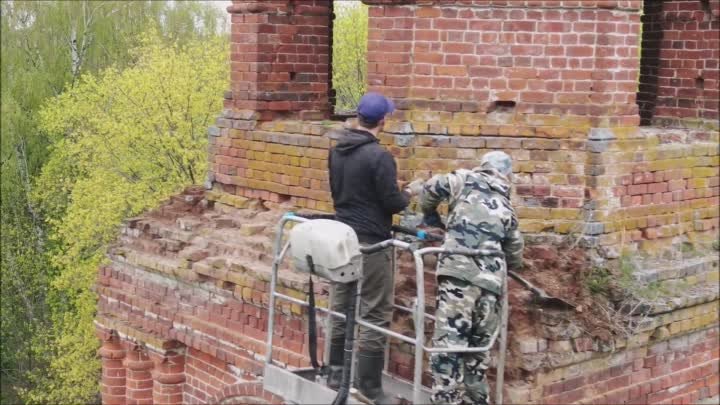 Работы по восстановлению церкви в с Елвашка (май 2022)