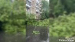 В Москве прошëл сильнейший ураган с ливнем, есть подтопление...