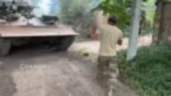 Русские буряты угнали украинский танк с поля боя! Наши ребят...