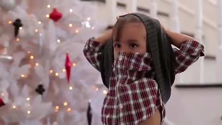 Carter's Holiday Photo Shoot Bloopers (2012).360